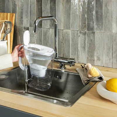 Style Essential bokal 2,4l (1 + 1 GRATIS FILTER) BRITA
