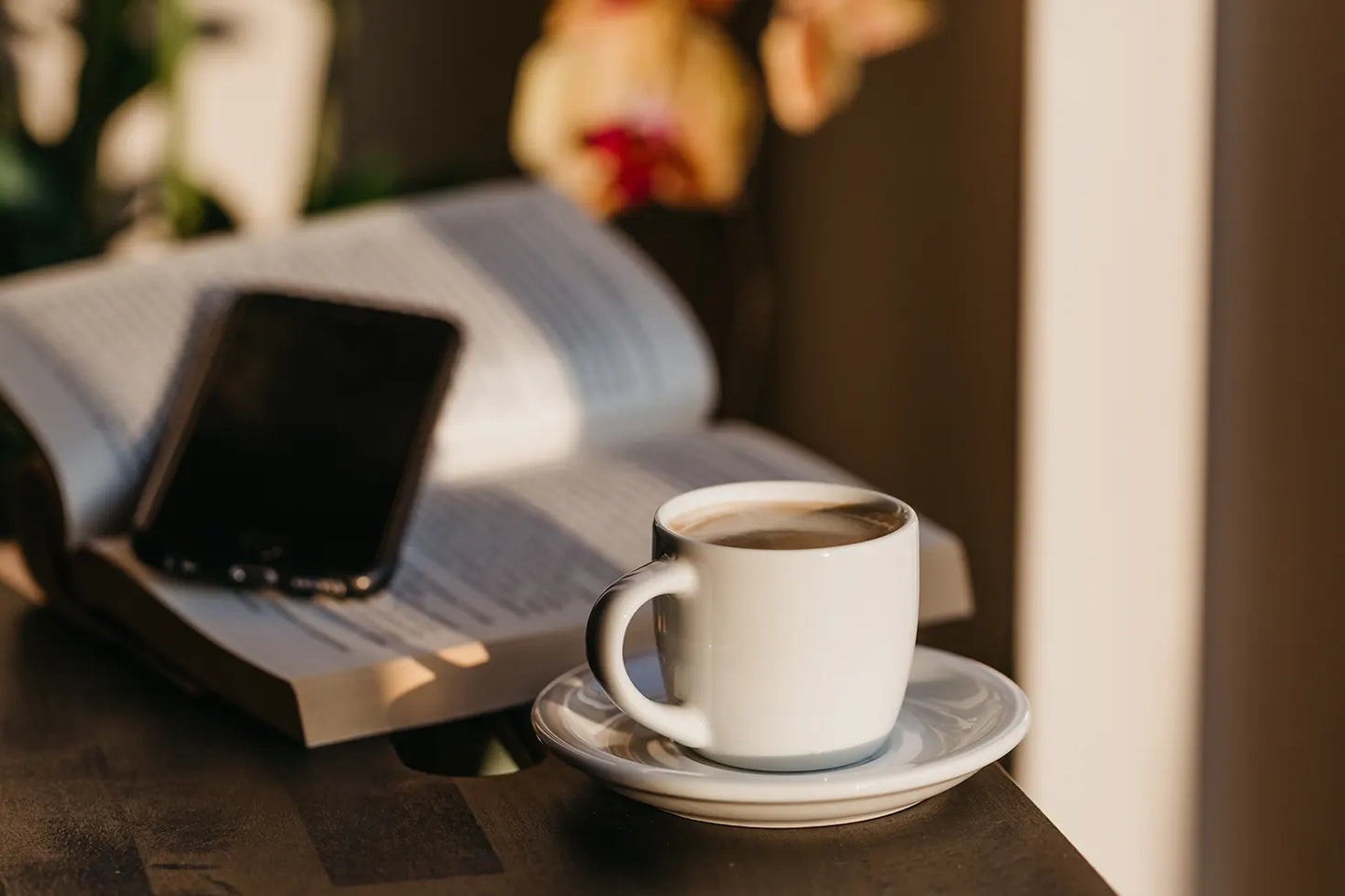 MOMENTO, šolja za cappuccino sa tacnom od fine keramike, 150 ml, bela AP